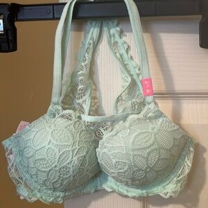 Victoria’s Secret pink bra